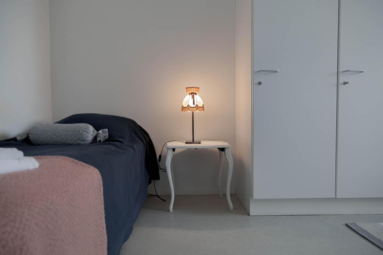 Kulkuri Hostellit Haemeenlinna Екстер'єр фото